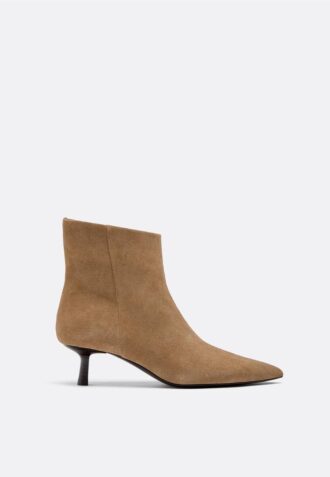 Botines de piel con tacón bajo