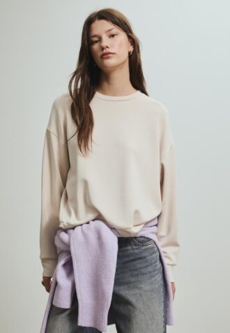 Sudadera básica de tacto suave