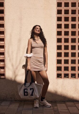 Top de punto con cuello halter